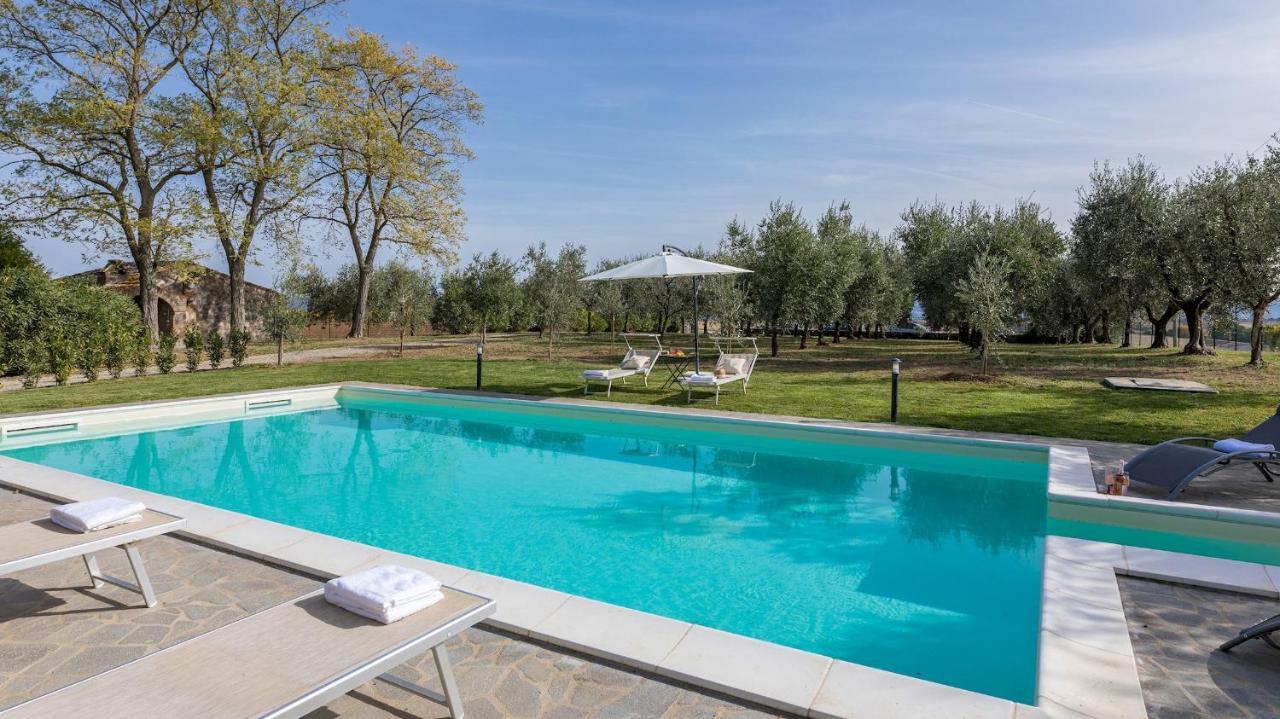 Casale Le Tre Querce 8&1, Emma Villas Orvieto Exterior foto